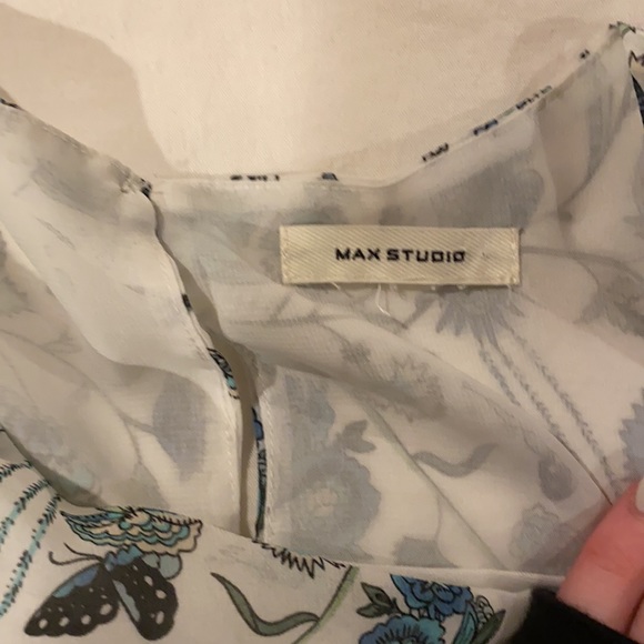 Top - Picture 2 of 2